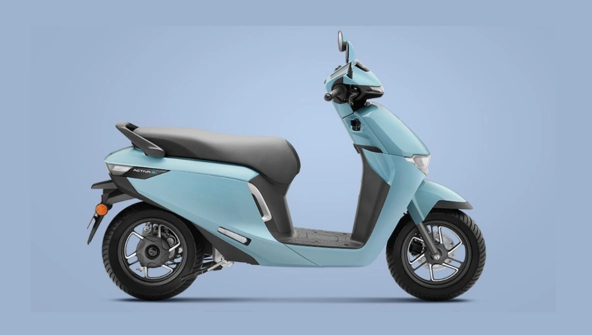 1.10 लाख में आई Honda Activa e पावर, स्टाइल और स्मार्ट फीचर्स का जबरदस्त मेल