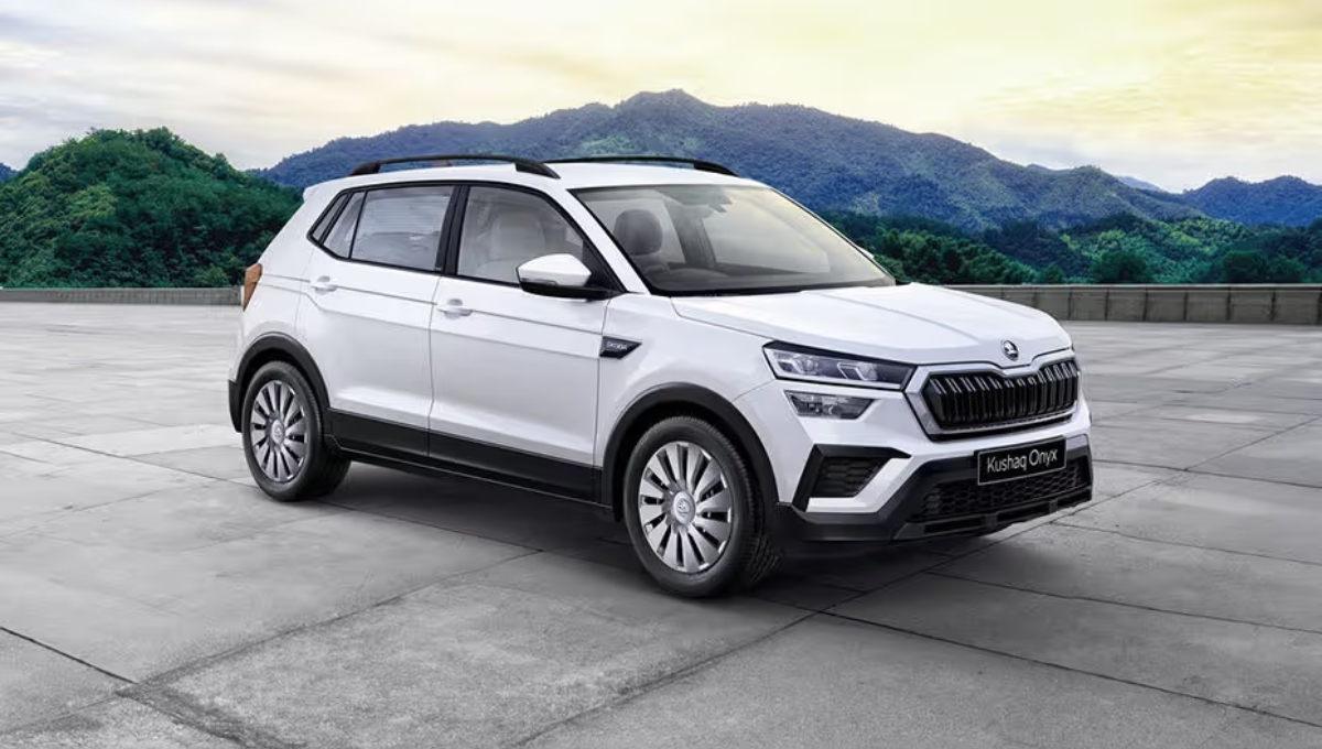 11.89 लाख की Skoda Kushaq में मिलते हैं 6 एयरबैग्स, सनरूफ और 18.86 kmpl माइलेज