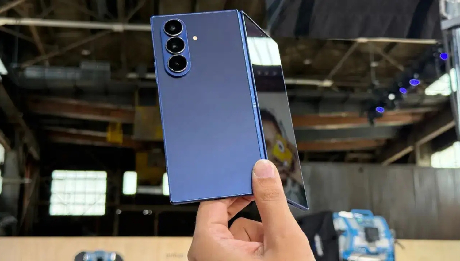 Samsung Galaxy Z Fold7: 1.75 लाख में 200MP कैमरा और 16GB रैम वाला फोल्डेबल फोन