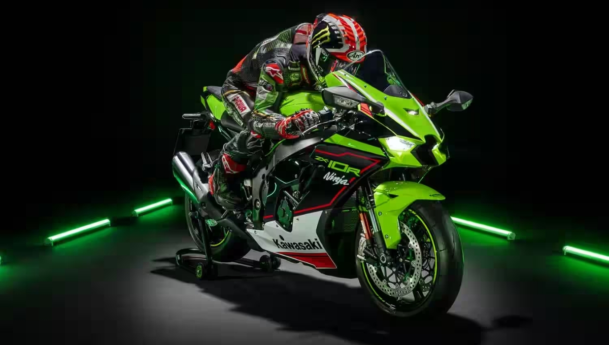Kawasaki ZX-10R 2025: 998cc इंजन, Switchable ABS और 16.79 लाख की कीमत में बेस्ट डील
