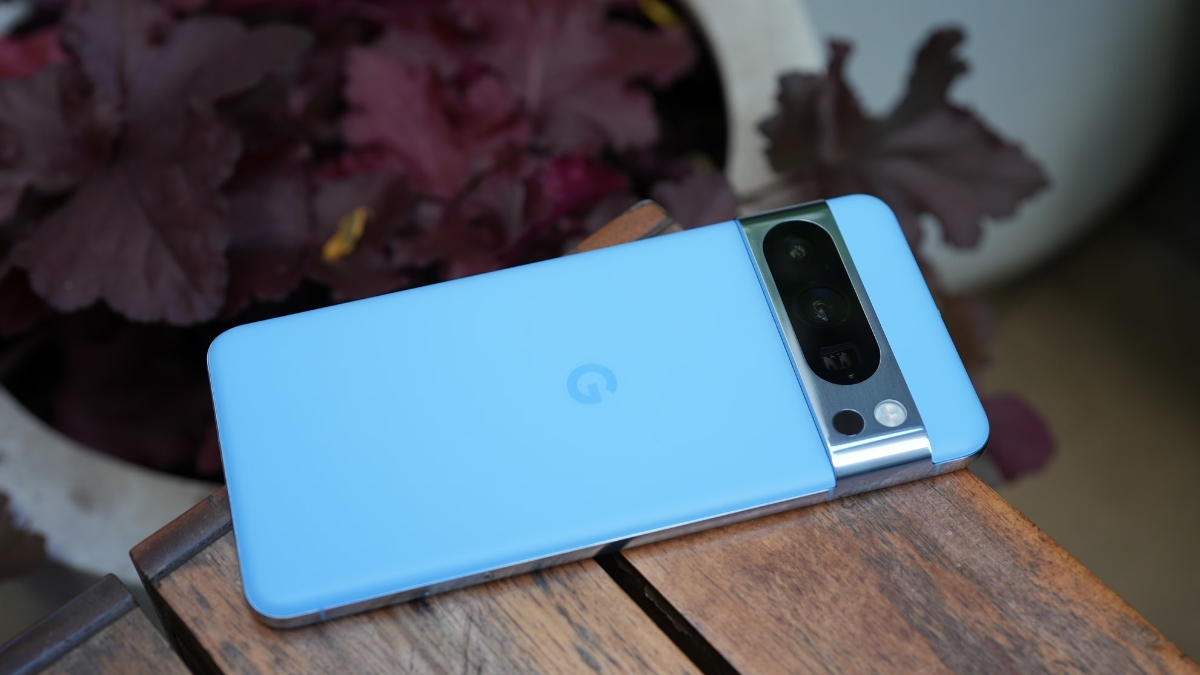 Google Pixel 8 Pro: 5050mAh बैटरी और DSLR जैसे कैमरे वाला फोन, कीमत 1,06,999