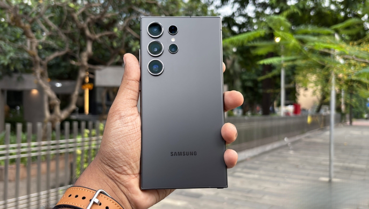 Samsung Galaxy S25 Ultra: 5000mAh बैटरी, 1TB स्टोरेज और कीमत जो हर किसी को चौंकाए