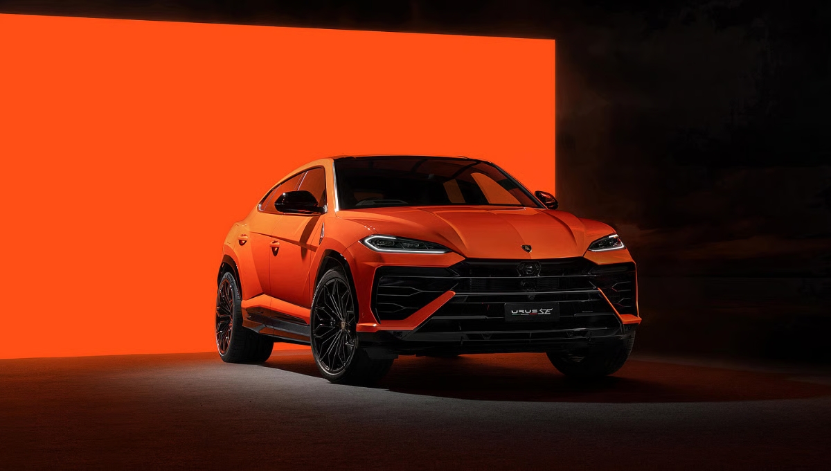 Lamborghini Urus: 4.18 करोड़ की शानदार SUV, 657 bhp की पावर और लक्ज़री फीचर्स के साथ