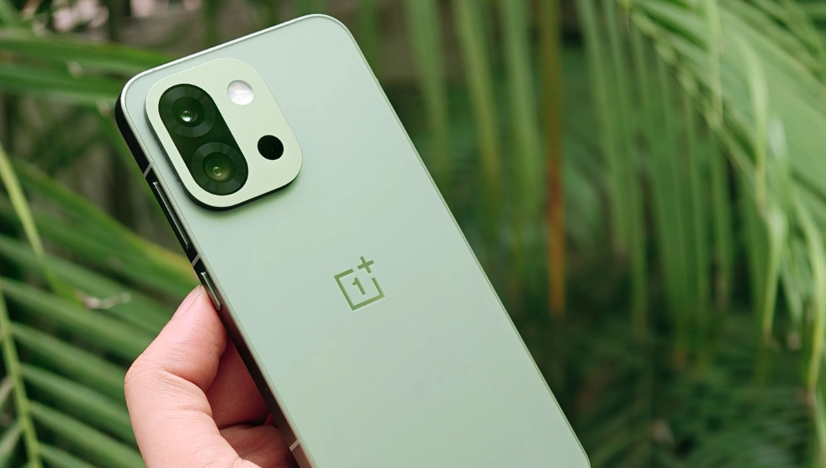 OnePlus 13s: की कीमत 55,000 से शुरू, मिलेगा Snapdragon 8 Elite और 50MP कैमरा