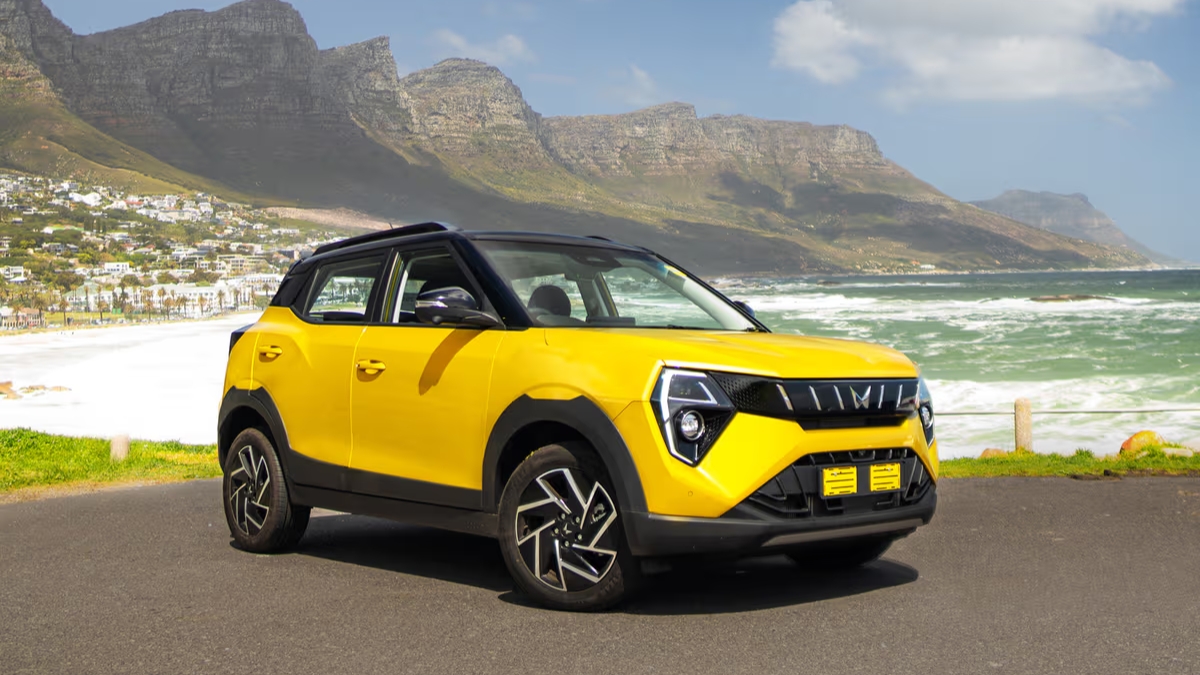 Mahindra XUV 3XO: 18.2 kmpl माइलेज और प्रीमियम फीचर्स के साथ बेहतरीन SUV